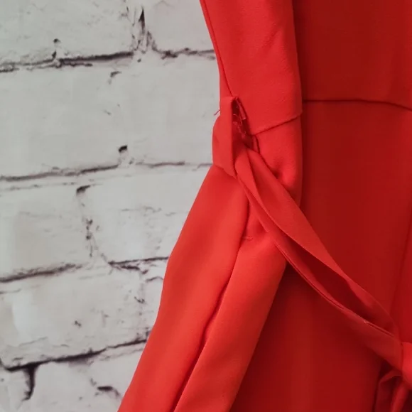 Banana Republic Red Sleeveless V-Neck Jumpsuit Size 4 Elegant Vibrant Long EUC - Picture 8 of 8